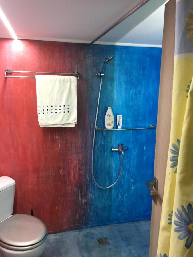 Apartment Center Piraeus Location Kastella Passalimani Port Eksteriør billede