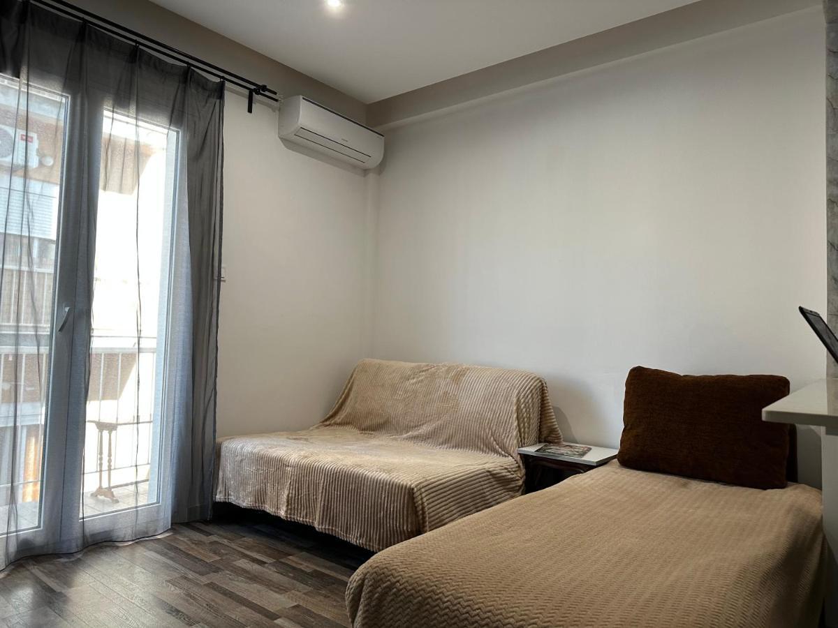 Apartment Center Piraeus Location Kastella Passalimani Port Eksteriør billede