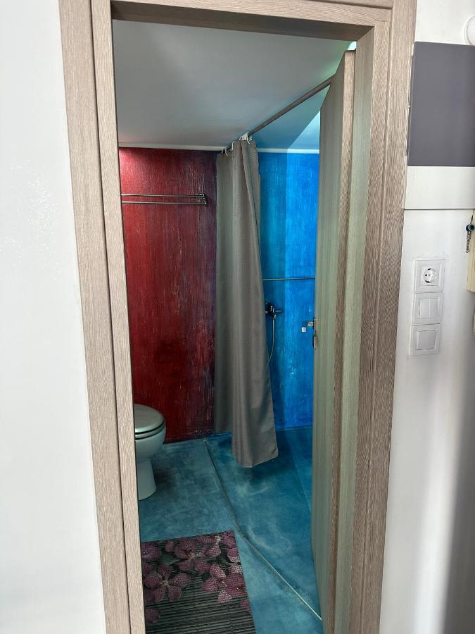 Apartment Center Piraeus Location Kastella Passalimani Port Eksteriør billede
