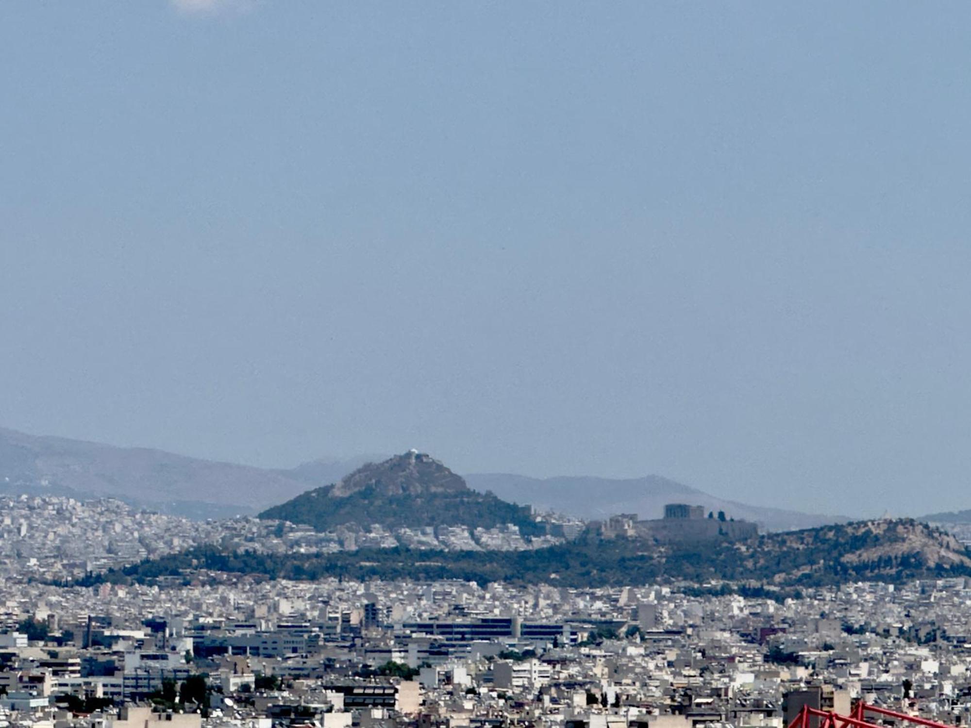 Apartment Center Piraeus Location Kastella Passalimani Port Eksteriør billede